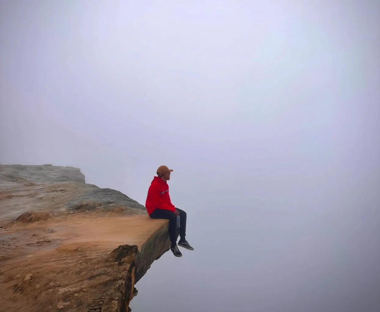 Walk the National Pass to Wentworth Falls